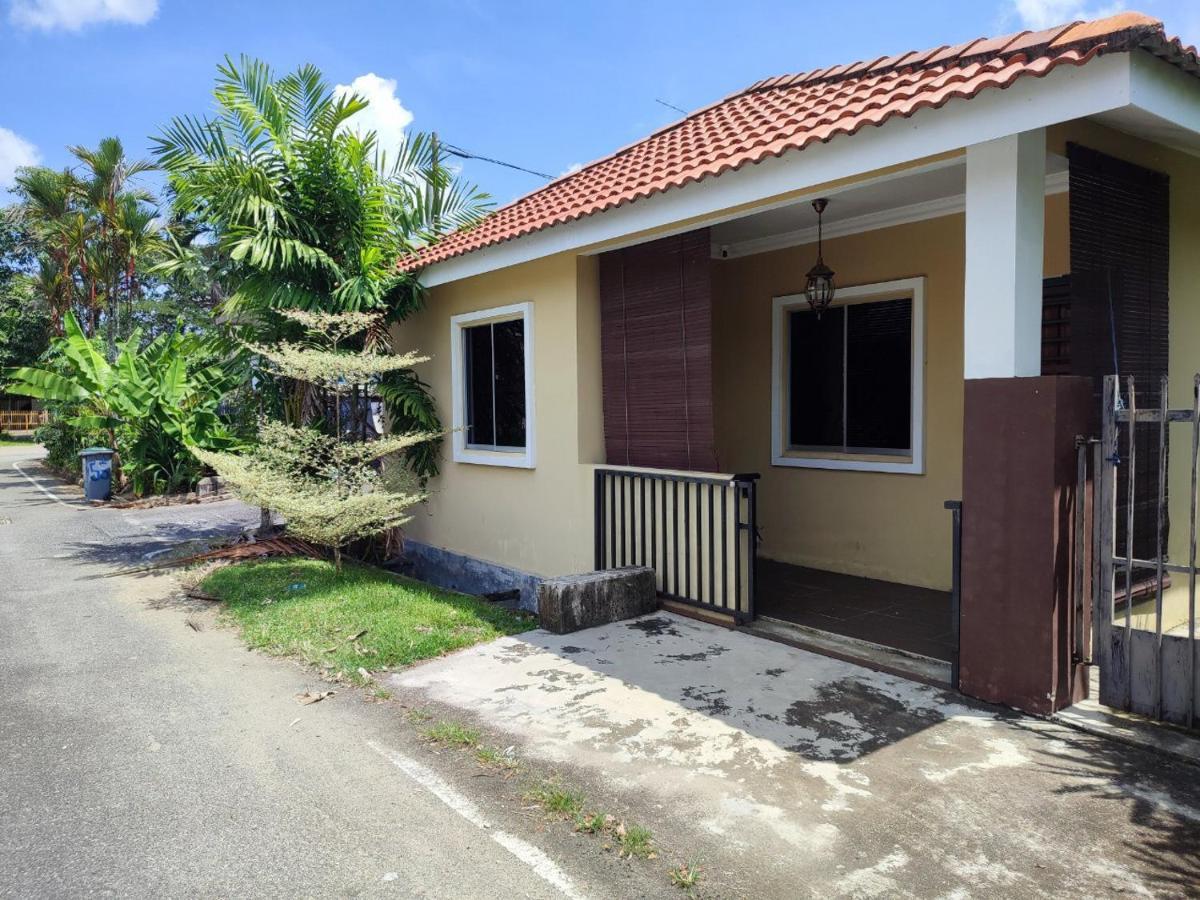 Mini Green Homestay Kulai Kültér fotó